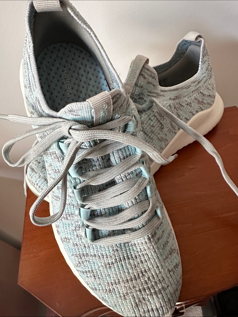 Aetrex Women's Mint Knit Lace-Up Athletic Sneakers